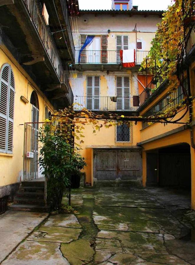 Appartamento Nel Cuore Di Asti Luaran gambar